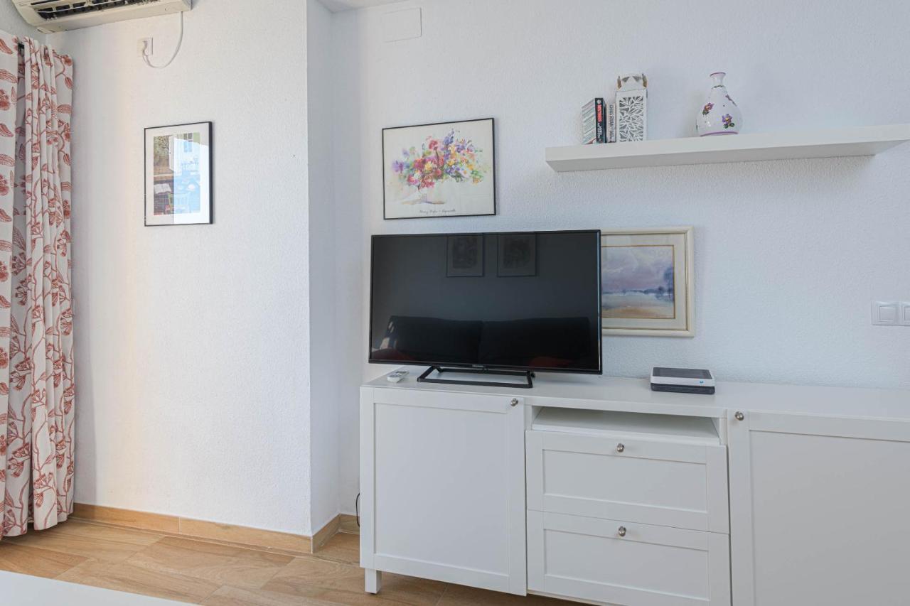 Wintowinrentals Excelente Ubicacion Y Vista Al Mar Fuengirola Exterior photo